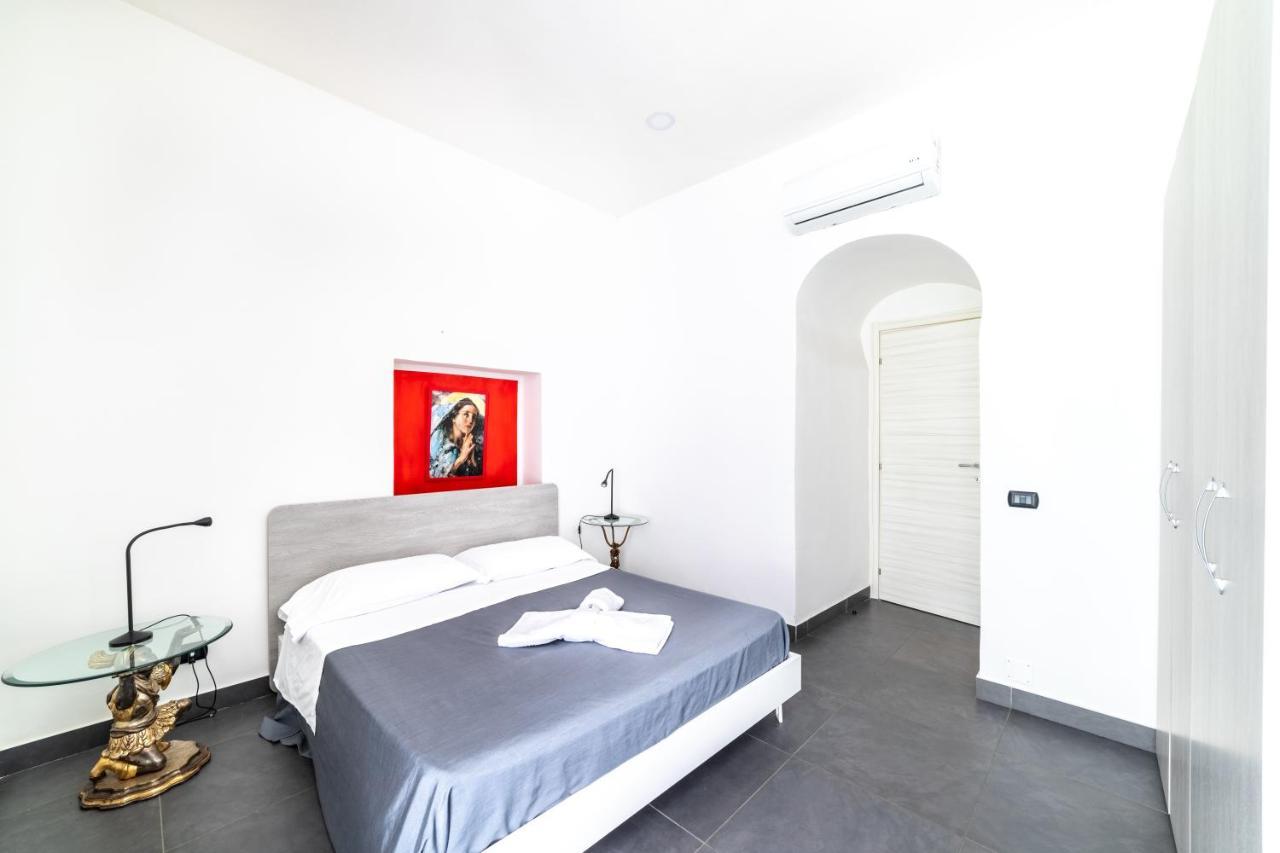 Arka Apartments ナポリ エクステリア 写真